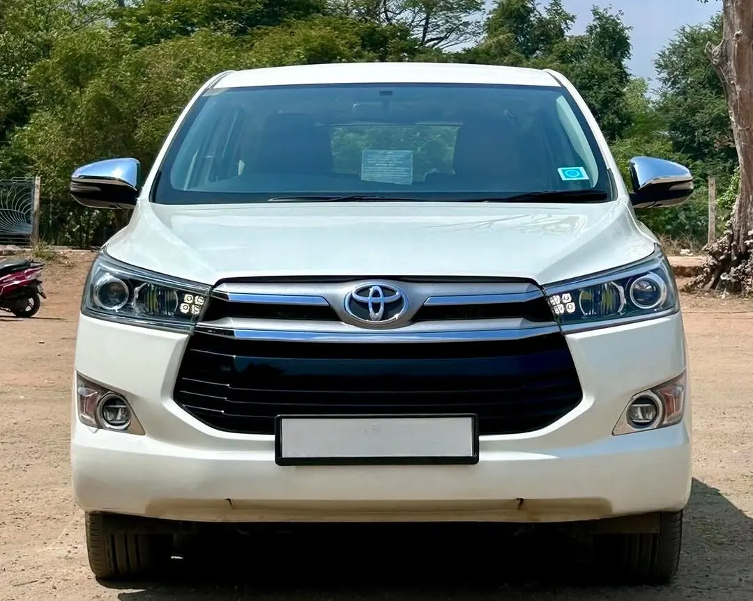 Innova Crysta Side View